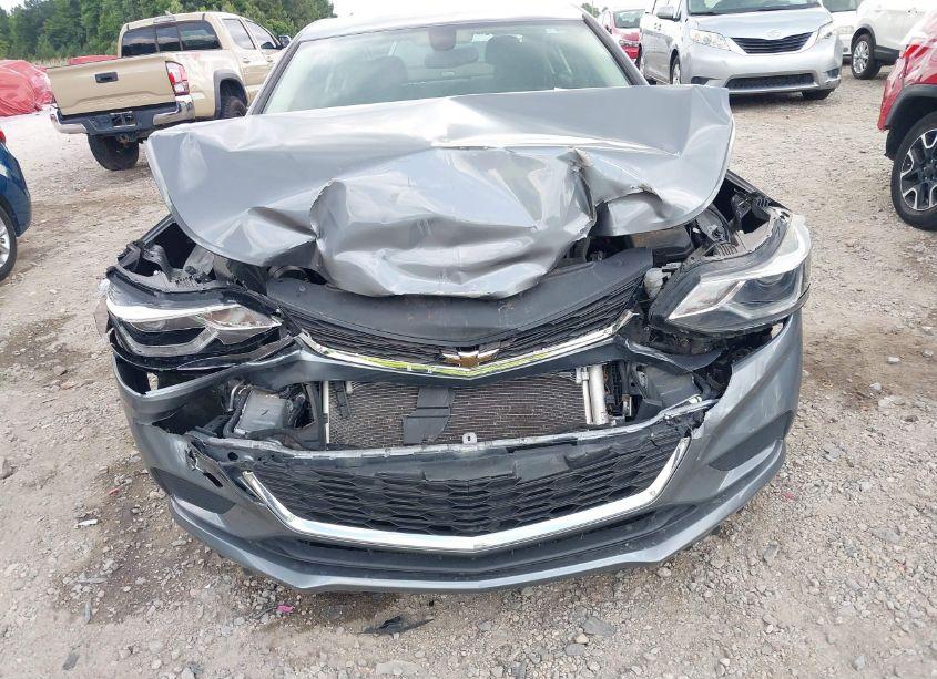 Photo 6 of 2018 Chevrolet Cruze LT AUTO (VIN 1G1BE5SM1J7140180)