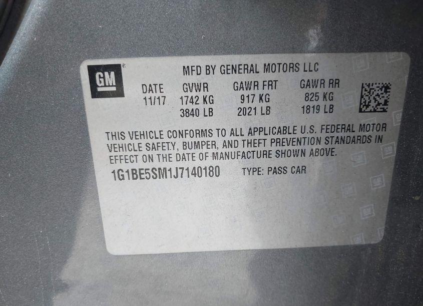 Photo 9 of 2018 Chevrolet Cruze LT AUTO (VIN 1G1BE5SM1J7140180)