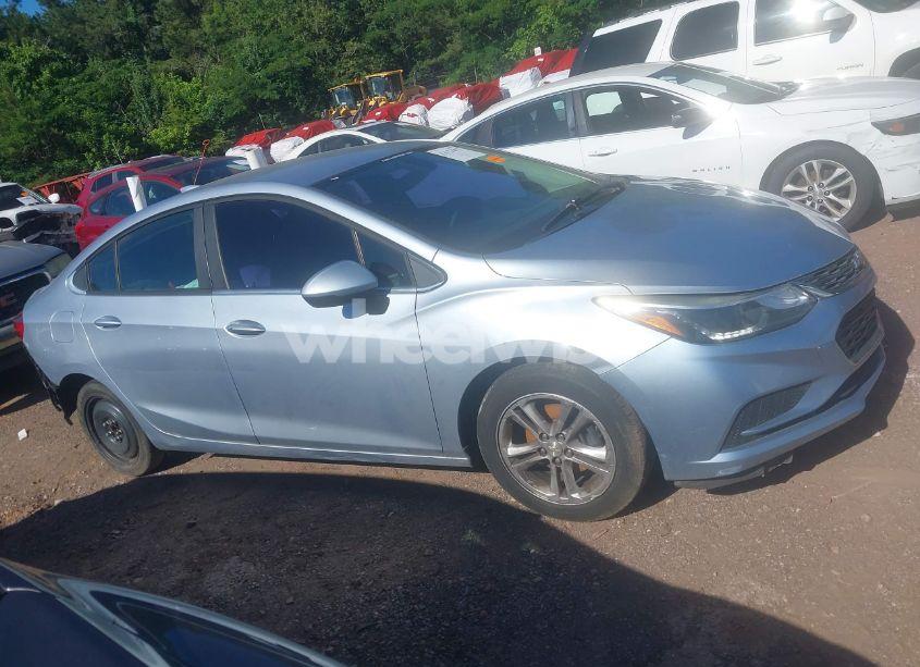 Photo 13 of 2018 Chevrolet Cruze LT AUTO (VIN 1G1BE5SM1J7148814)