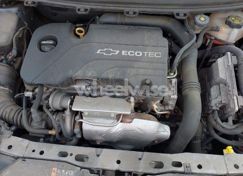 Photo 10 of 2018 Chevrolet Cruze LT AUTO (VIN 1G1BE5SM1J7154130)