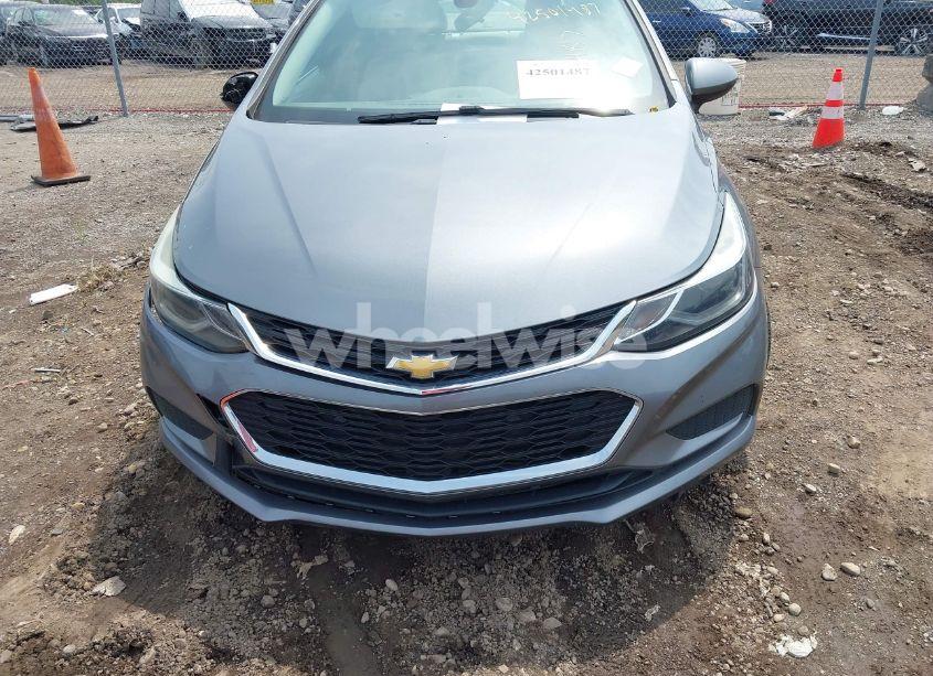 Photo 12 of 2018 Chevrolet Cruze LT AUTO (VIN 1G1BE5SM1J7154130)