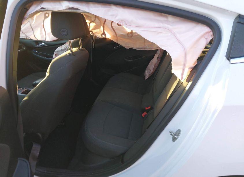 Photo 8 of 2018 Chevrolet Cruze LT AUTO (VIN 1G1BE5SM1J7169307)