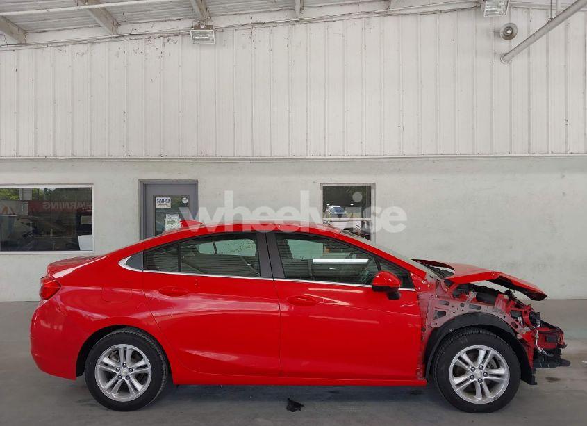 Photo 14 of 2018 Chevrolet Cruze LT AUTO (VIN 1G1BE5SM1J7172451)