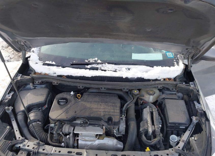 Photo 10 of 2018 Chevrolet Cruze LT AUTO (VIN 1G1BE5SM1J7215119)