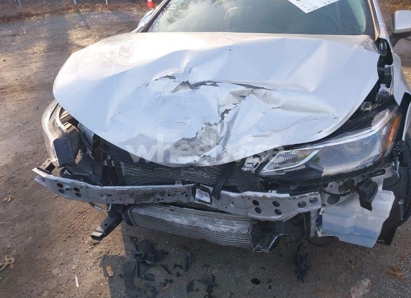 Photo 6 of 2018 Chevrolet Cruze LT AUTO (VIN 1G1BE5SM1J7228758)