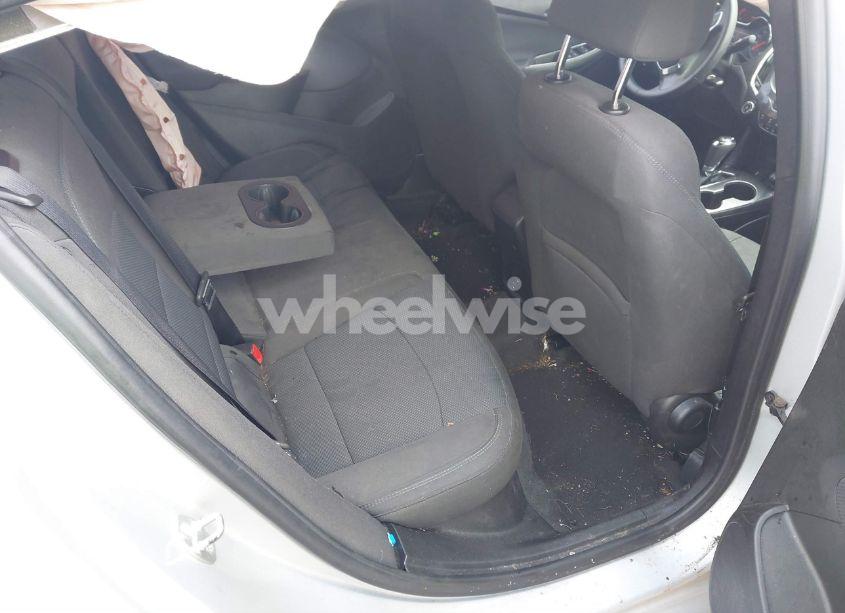 Photo 8 of 2018 Chevrolet Cruze LT AUTO (VIN 1G1BE5SM1J7229991)