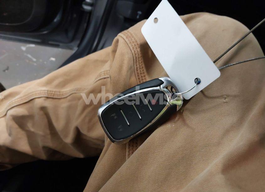 Photo 11 of 2019 Chevrolet Cruze LT (VIN 1G1BE5SM1K7115782)