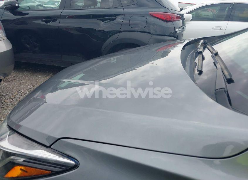 Photo 18 of 2019 Chevrolet Cruze LT (VIN 1G1BE5SM1K7115782)