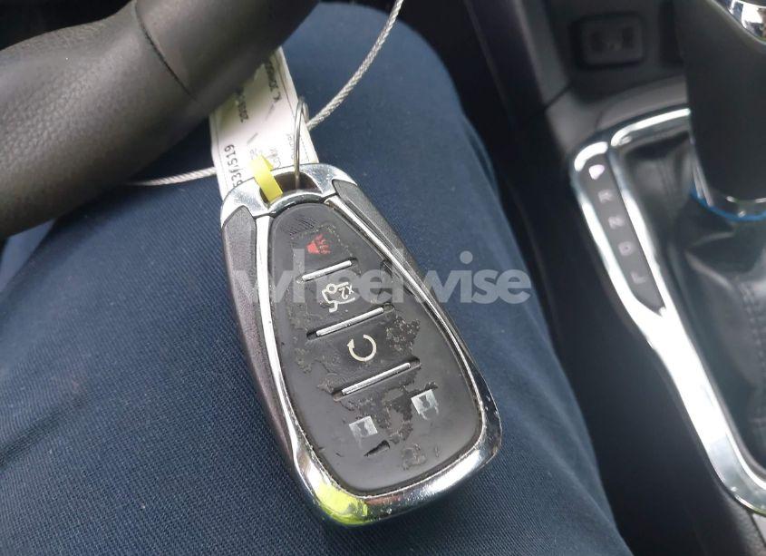 Photo 11 of 2019 Chevrolet Cruze LT (VIN 1G1BE5SM1K7122389)