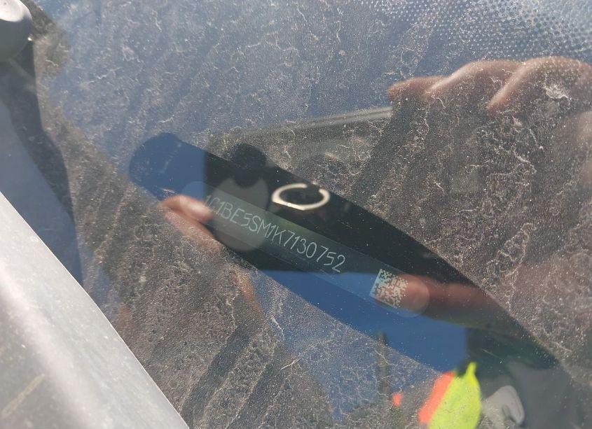 Photo 9 of 2019 Chevrolet Cruze LT (VIN 1G1BE5SM1K7130752)