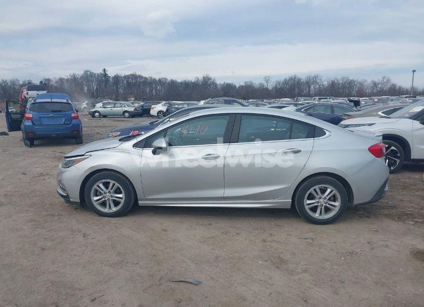 Photo 14 of 2016 Chevrolet Cruze LT AUTO (VIN 1G1BE5SM2G7246047)