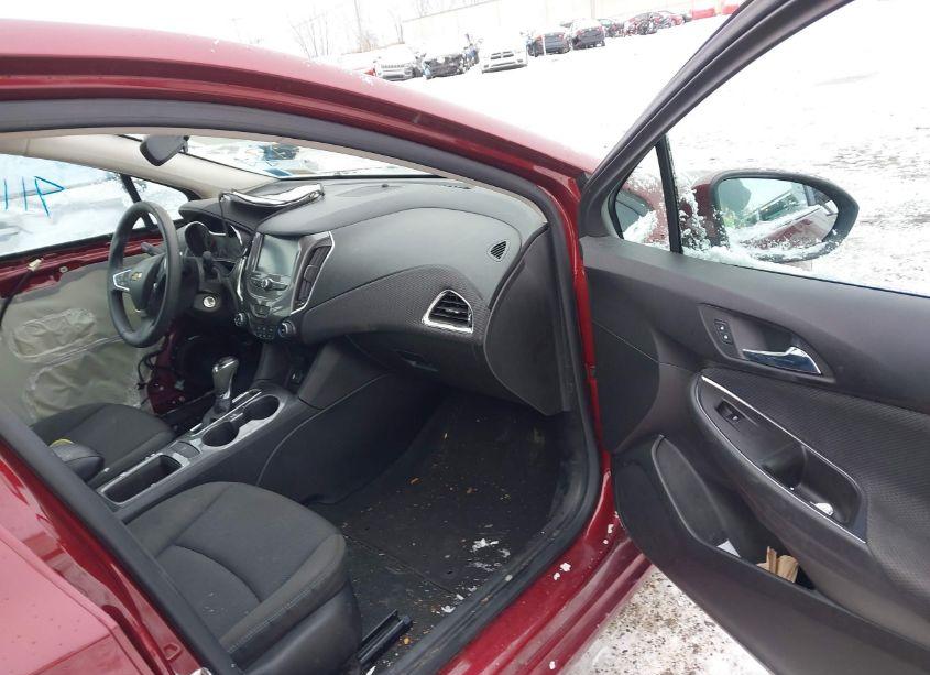 Photo 5 of 2016 Chevrolet Cruze LT AUTO (VIN 1G1BE5SM2G7247554)