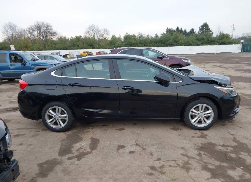 Photo 13 of 2016 Chevrolet Cruze LT AUTO (VIN 1G1BE5SM2G7254861)