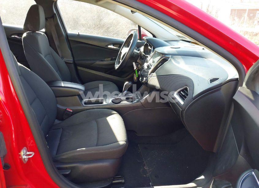 Photo 5 of 2016 Chevrolet Cruze LT AUTO (VIN 1G1BE5SM2G7255962)