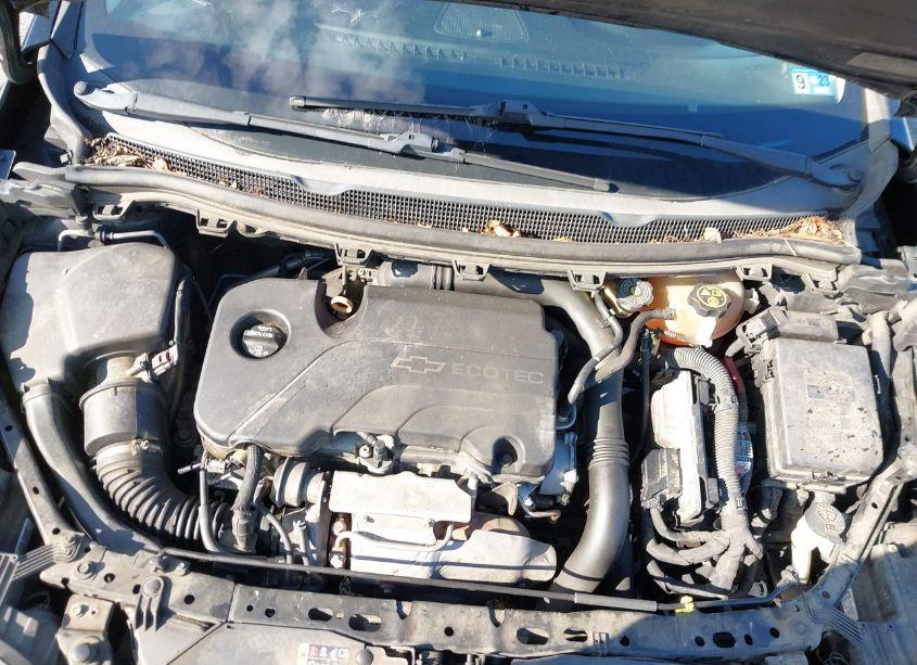 Photo 10 of 2016 Chevrolet Cruze LT (VIN 1G1BE5SM2G7261275)