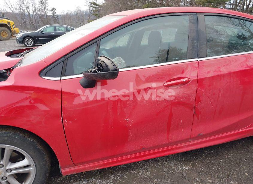 Photo 18 of 2016 Chevrolet Cruze LT AUTO (VIN 1G1BE5SM2G7268324)