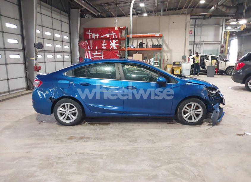 Photo 14 of 2016 Chevrolet Cruze LT AUTO (VIN 1G1BE5SM2G7274396)