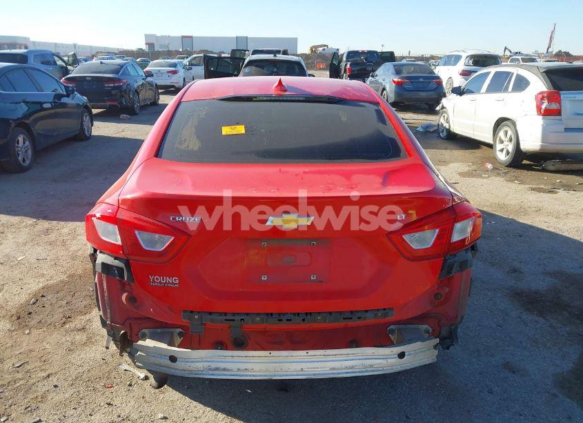 Photo 16 of 2016 Chevrolet Cruze LT AUTO (VIN 1G1BE5SM2G7283096)