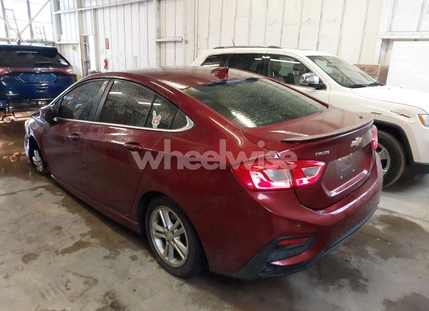 Photo 3 of 2016 Chevrolet Cruze LT AUTO (VIN 1G1BE5SM2G7284393)