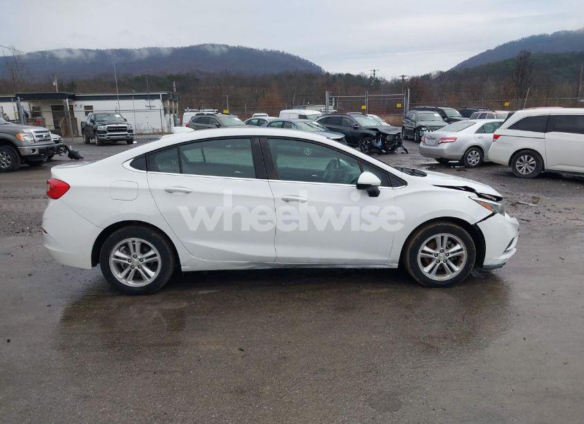 Photo 13 of 2016 Chevrolet Cruze LT AUTO (VIN 1G1BE5SM2G7291179)