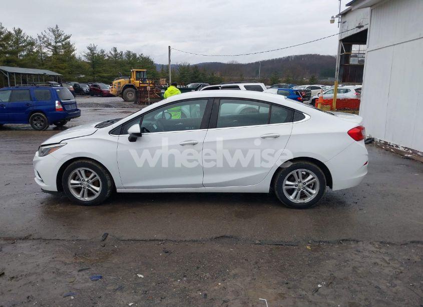 Photo 14 of 2016 Chevrolet Cruze LT AUTO (VIN 1G1BE5SM2G7291179)