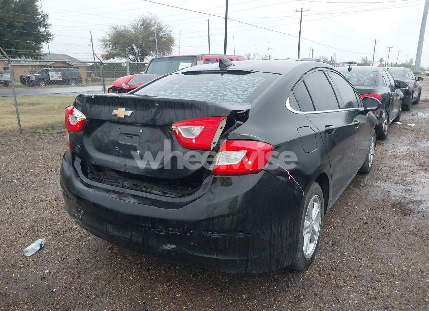 Photo 4 of 2016 Chevrolet Cruze LT AUTO (VIN 1G1BE5SM2G7302391)