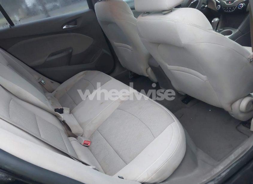 Photo 8 of 2016 Chevrolet Cruze LT AUTO (VIN 1G1BE5SM2G7302391)