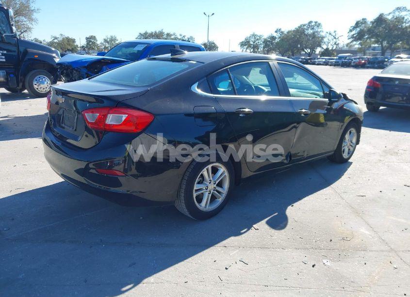 Photo 4 of 2016 Chevrolet Cruze LT AUTO (VIN 1G1BE5SM2G7303508)