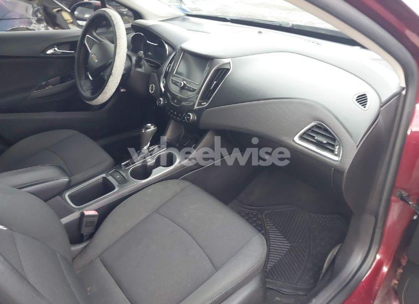 Photo 5 of 2016 Chevrolet Cruze LT AUTO (VIN 1G1BE5SM2G7307994)