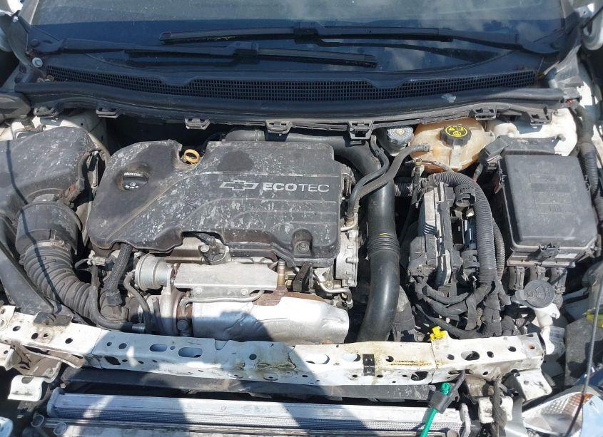 Photo 10 of 2017 Chevrolet Cruze LT AUTO (VIN 1G1BE5SM2H7107554)