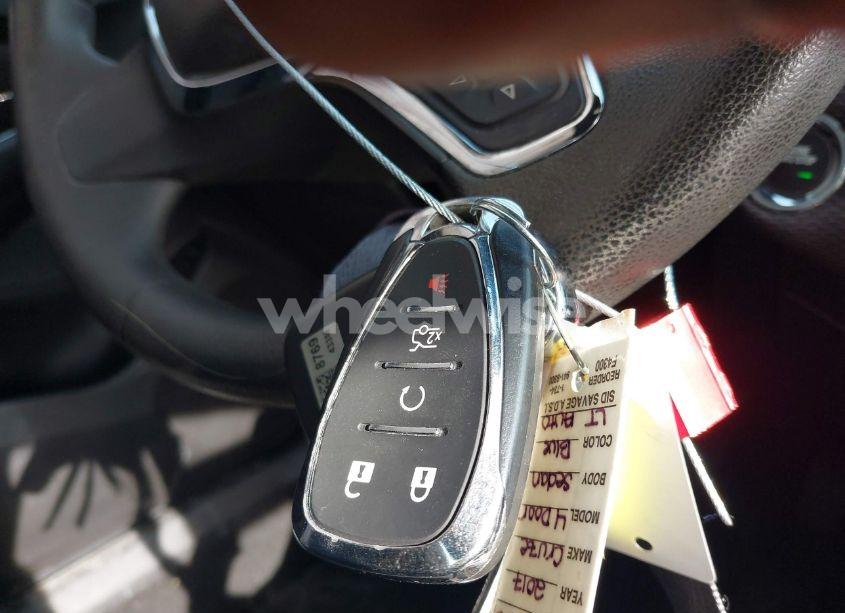 Photo 10 of 2017 Chevrolet Cruze LT AUTO (VIN 1G1BE5SM2H7117985)