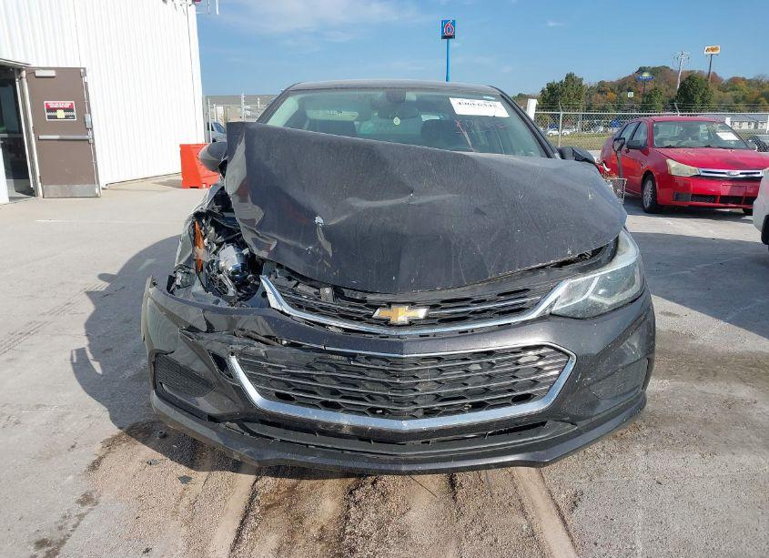 Photo 12 of 2017 Chevrolet Cruze LT AUTO (VIN 1G1BE5SM2H7130610)