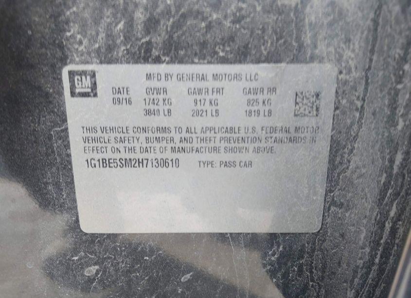 Photo 9 of 2017 Chevrolet Cruze LT AUTO (VIN 1G1BE5SM2H7130610)