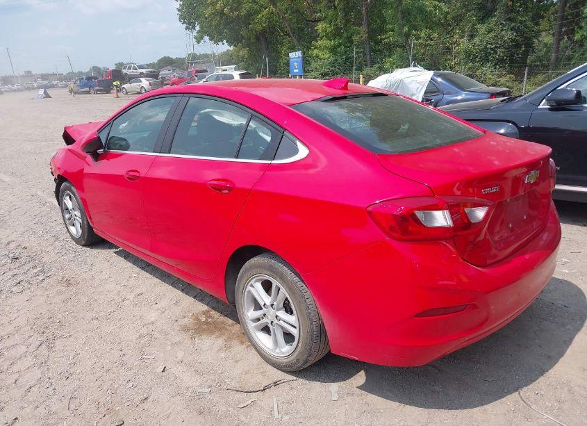 Photo 3 of 2017 Chevrolet Cruze LT AUTO (VIN 1G1BE5SM2H7134463)