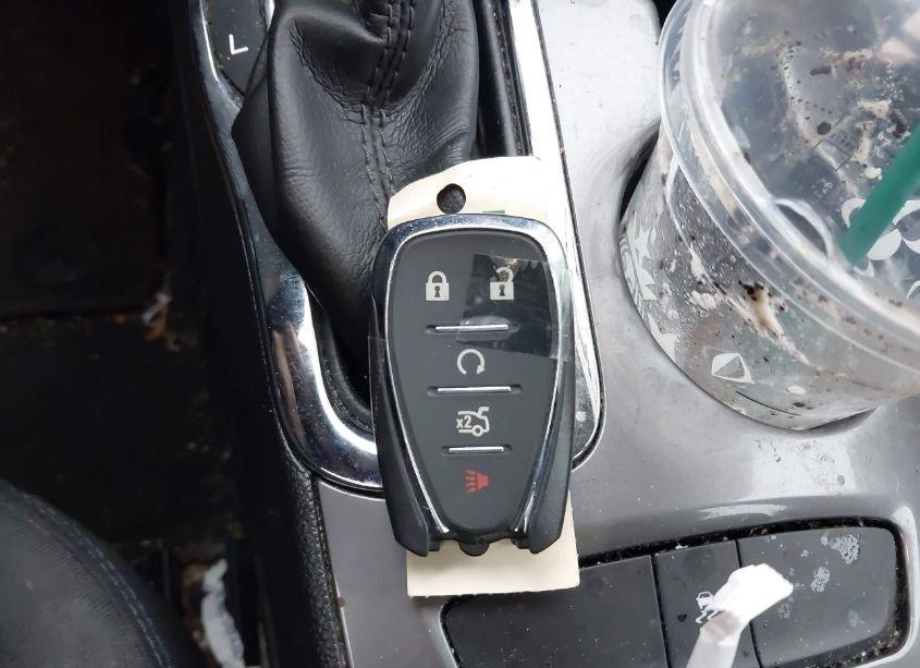 Photo 11 of 2017 Chevrolet Cruze LT AUTO (VIN 1G1BE5SM2H7149111)