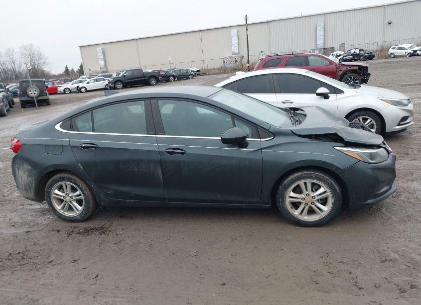 Photo 13 of 2017 Chevrolet Cruze LT AUTO (VIN 1G1BE5SM2H7149111)