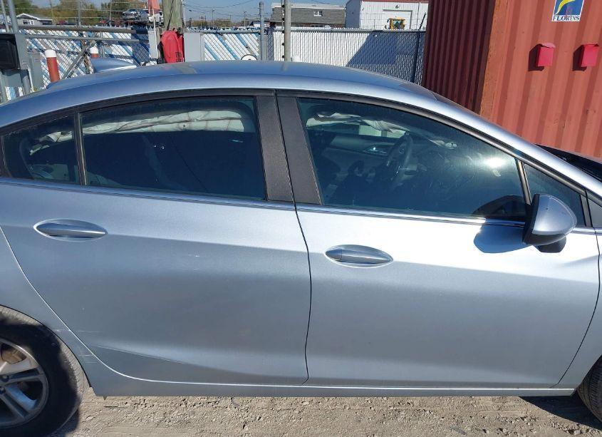 Photo 13 of 2017 Chevrolet Cruze LT AUTO (VIN 1G1BE5SM2H7150128)