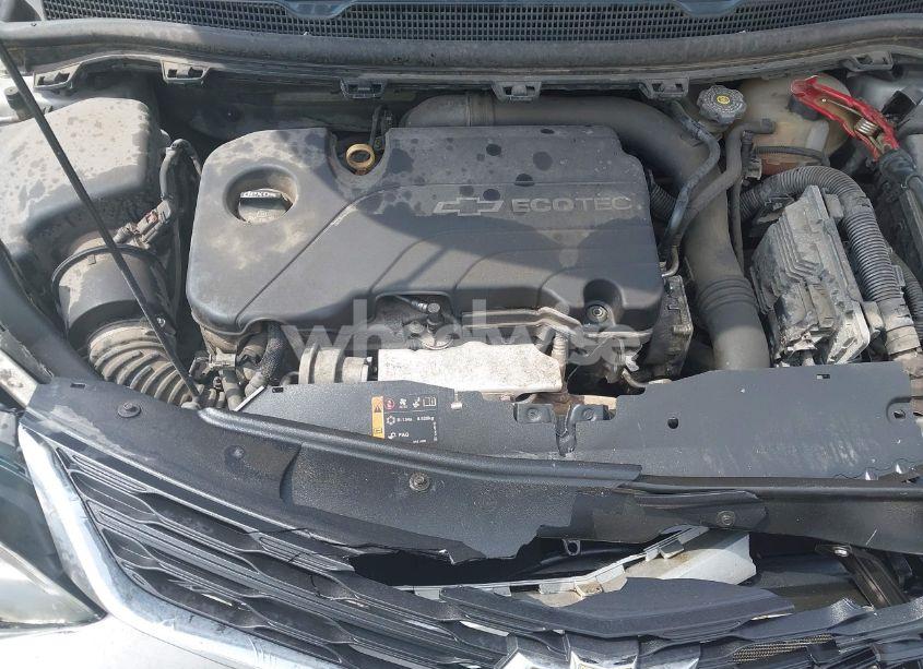 Photo 10 of 2017 Chevrolet Cruze LT AUTO (VIN 1G1BE5SM2H7171545)