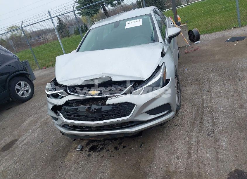 Photo 12 of 2017 Chevrolet Cruze LT AUTO (VIN 1G1BE5SM2H7171545)