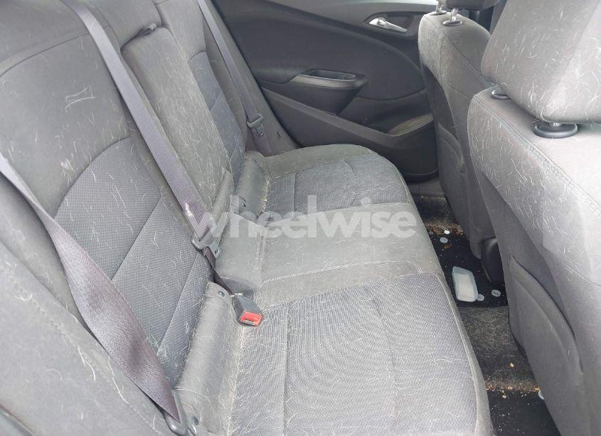 Photo 8 of 2017 Chevrolet Cruze LT AUTO (VIN 1G1BE5SM2H7171545)