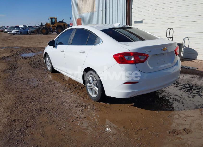 Photo 3 of 2017 Chevrolet Cruze LT AUTO (VIN 1G1BE5SM2H7171951)