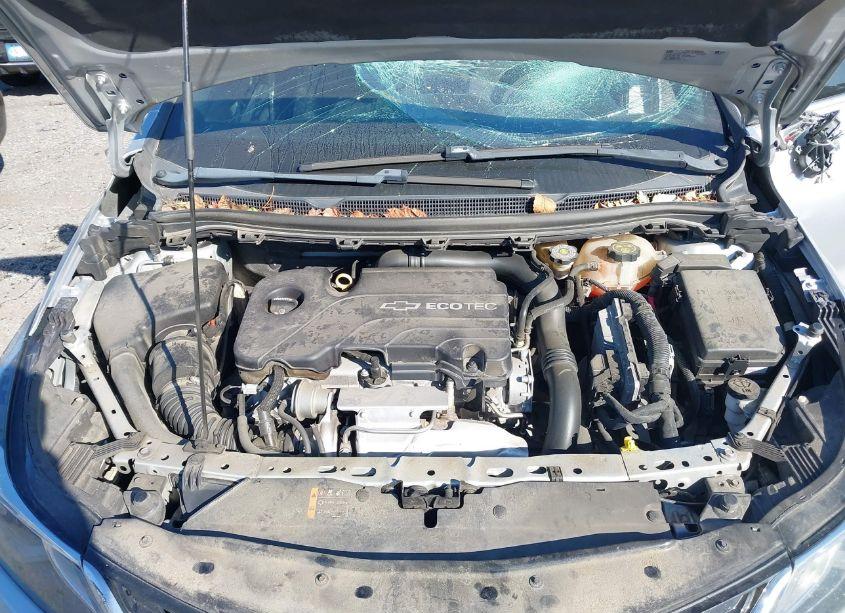 Photo 10 of 2017 Chevrolet Cruze LT AUTO (VIN 1G1BE5SM2H7206066)