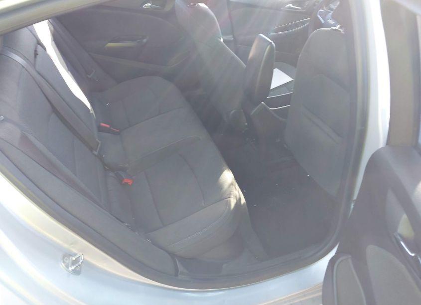 Photo 8 of 2017 Chevrolet Cruze LT AUTO (VIN 1G1BE5SM2H7206066)