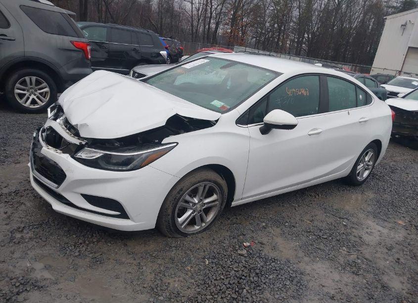 Photo 14 of 2017 Chevrolet Cruze LT AUTO (VIN 1G1BE5SM2H7232456)