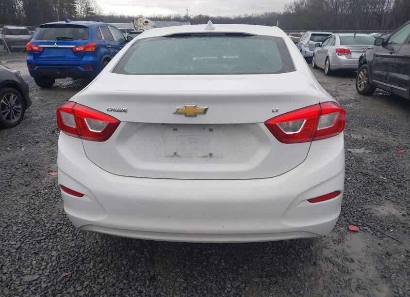 Photo 16 of 2017 Chevrolet Cruze LT AUTO (VIN 1G1BE5SM2H7232456)