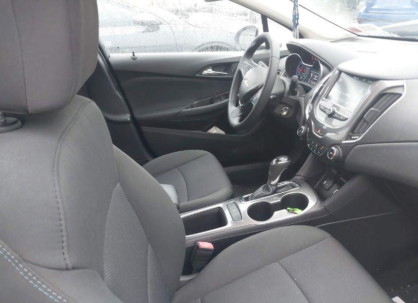 Photo 5 of 2017 Chevrolet Cruze LT AUTO (VIN 1G1BE5SM2H7232456)