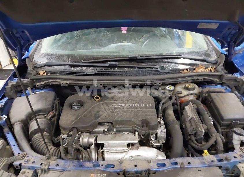 Photo 10 of 2017 Chevrolet Cruze LT AUTO (VIN 1G1BE5SM2H7234241)