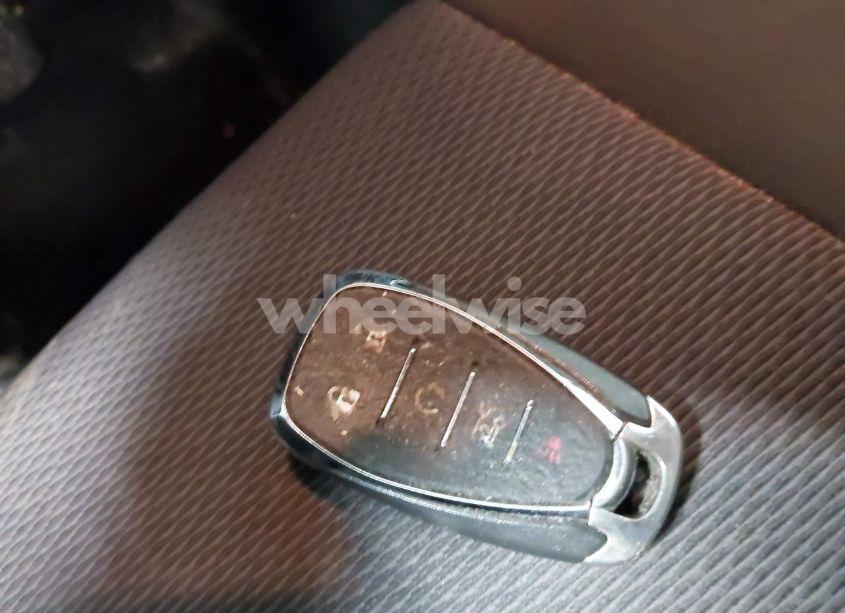 Photo 11 of 2017 Chevrolet Cruze LT AUTO (VIN 1G1BE5SM2H7234241)