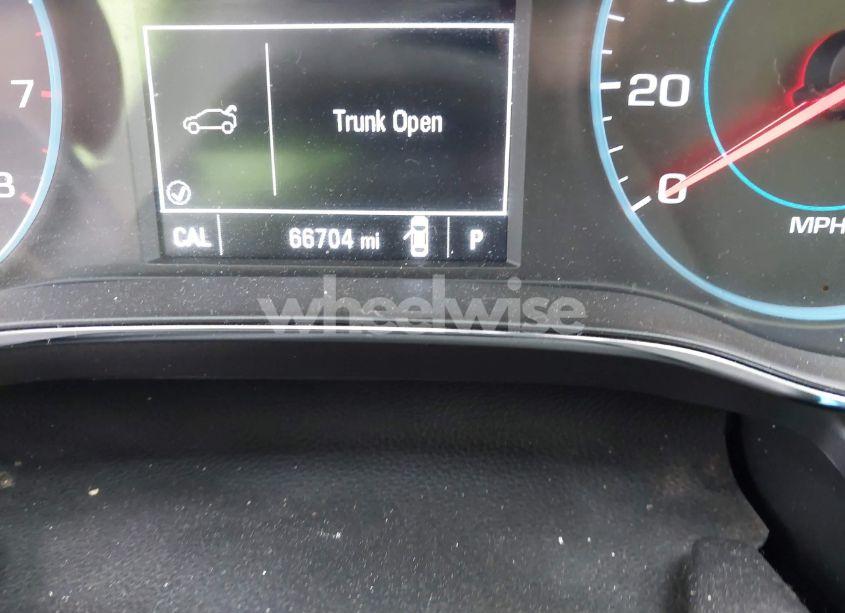 Photo 15 of 2017 Chevrolet Cruze LT AUTO (VIN 1G1BE5SM2H7252514)