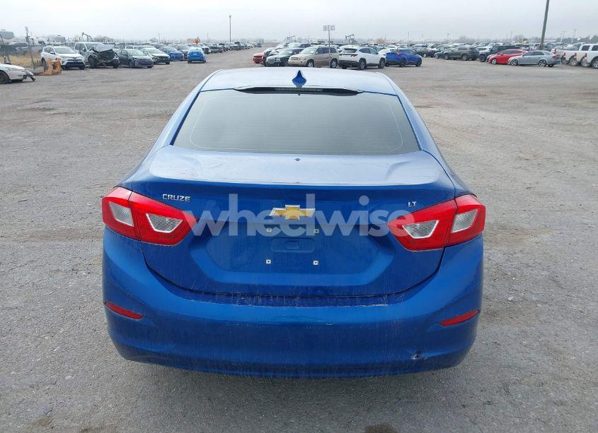 Photo 16 of 2017 Chevrolet Cruze LT AUTO (VIN 1G1BE5SM2H7252514)